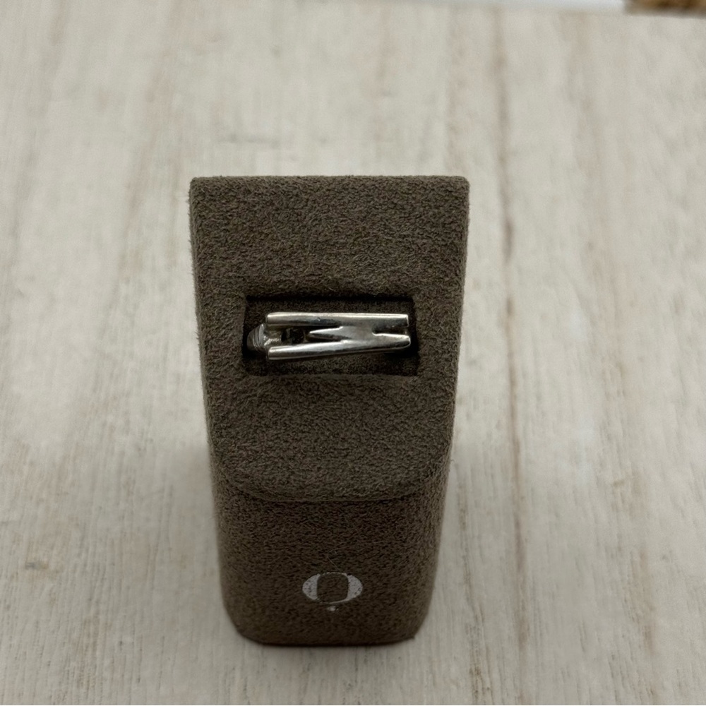 Vintage M silver tone ring